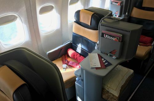 The Dance Between Connection and Privacy in Social Media 164